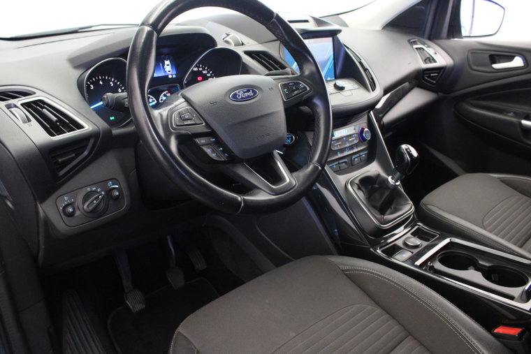 Vehicle Image 16