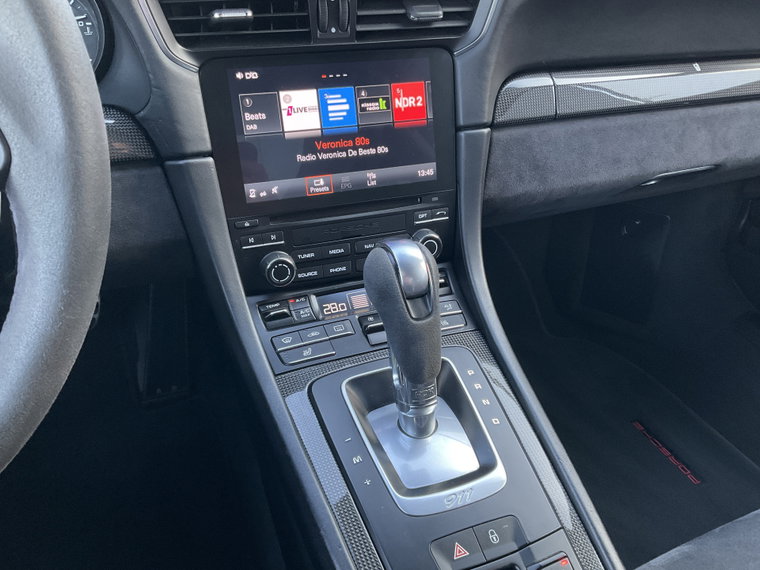 Vehicle Image 28