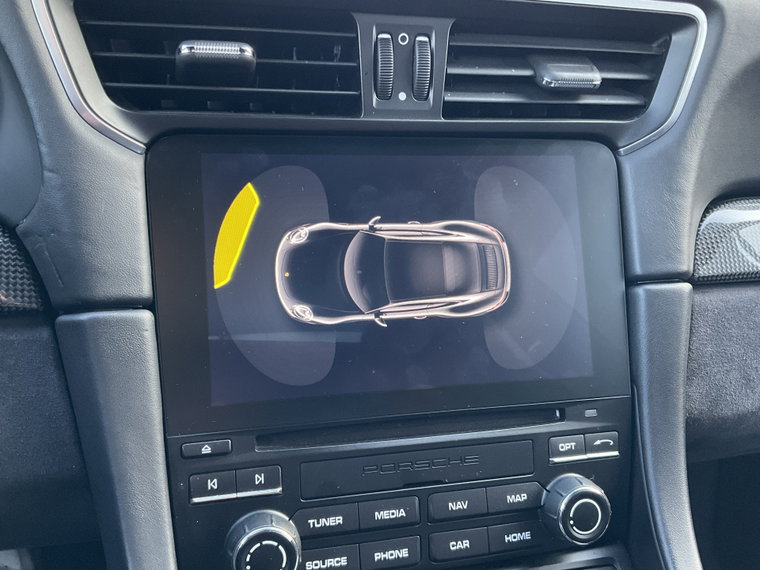 Vehicle Image 36
