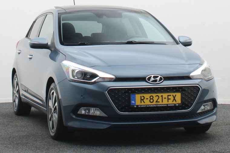 Vehicle Image 21