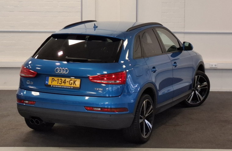 Vehicle Image 29