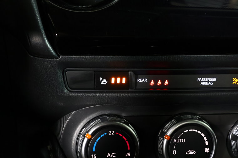Vehicle Image 20