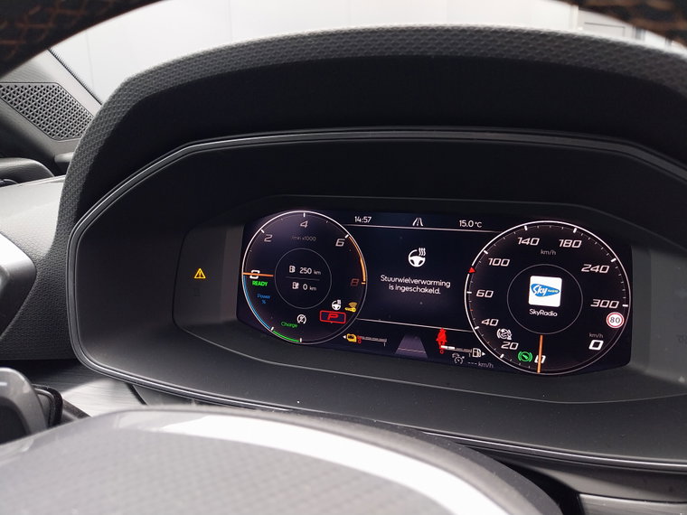 Vehicle Image 37