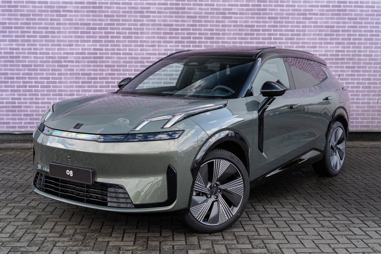 Lynk & Co 08