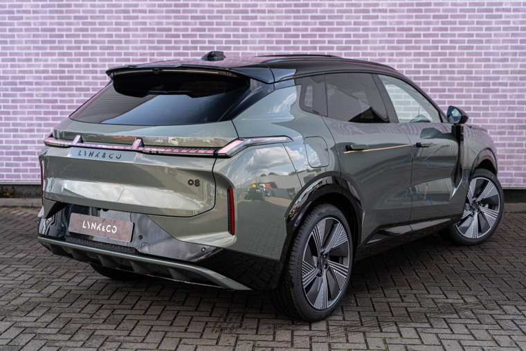 Vehicle Image 13