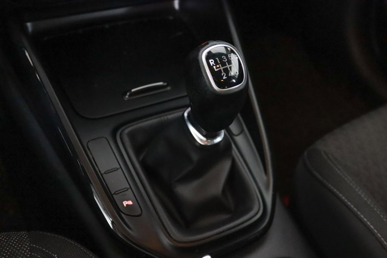 Vehicle Image 40
