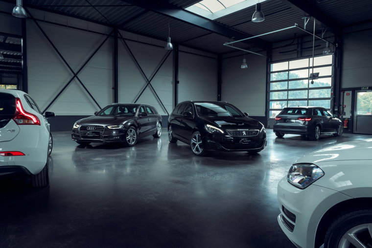 Vehicle Image 30