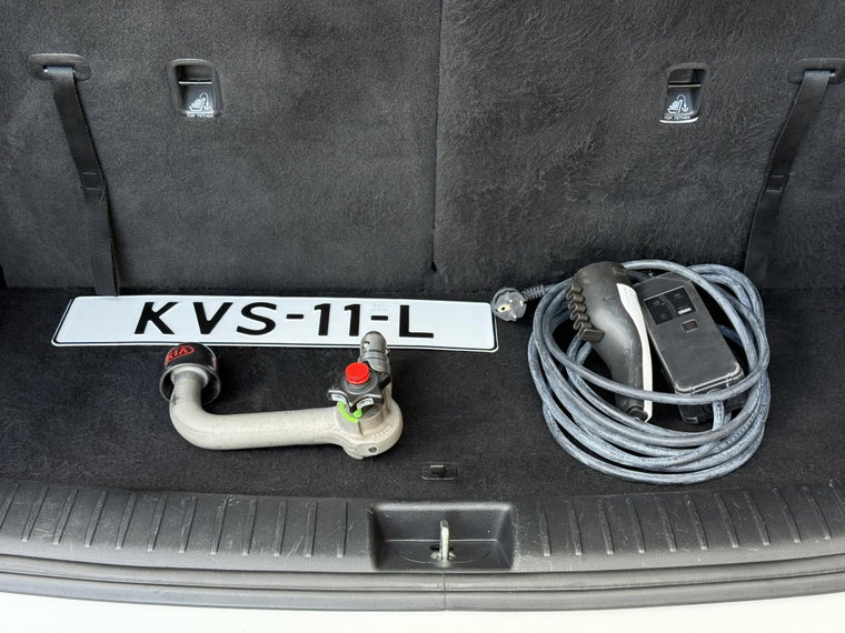 Vehicle Image 60