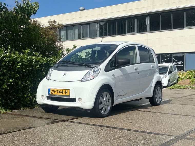Peugeot iOn