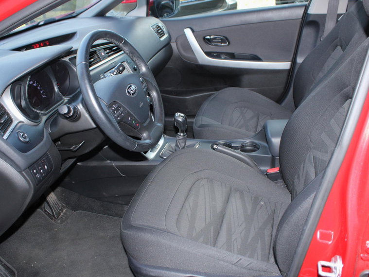 Vehicle Image 17