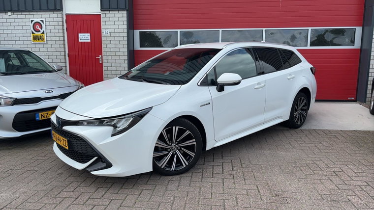 Toyota Corolla Touring Sports