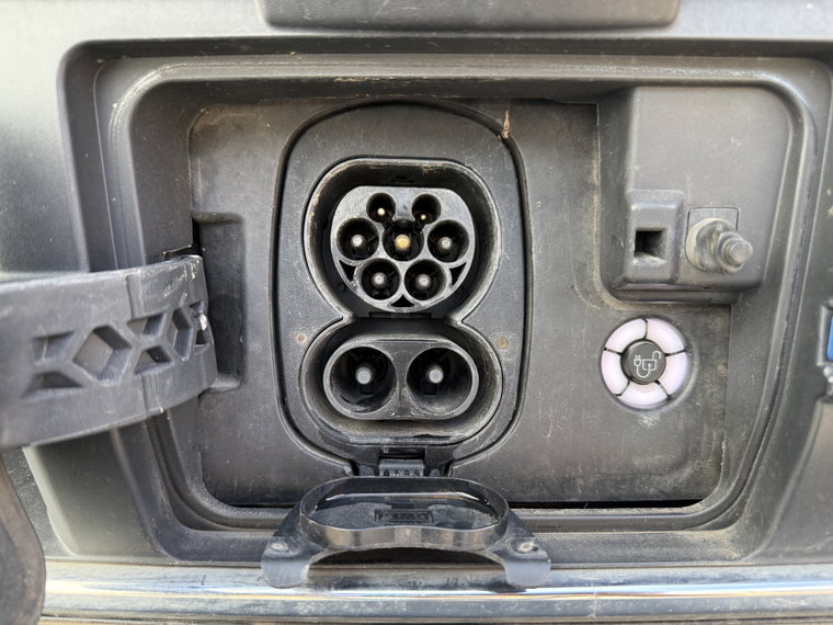 Vehicle Image 31