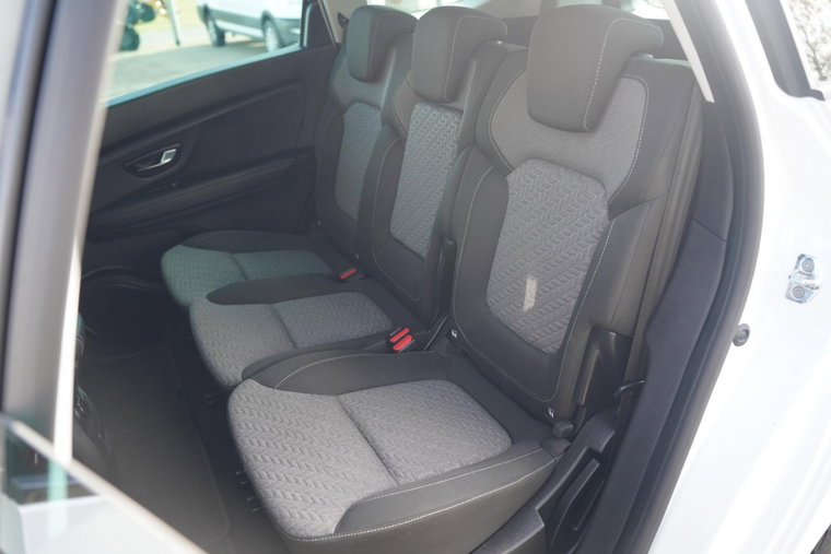 Vehicle Image 45