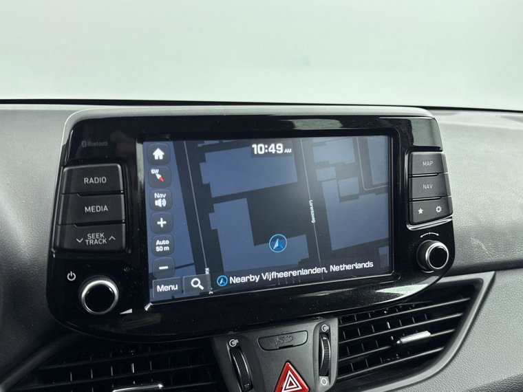 Vehicle Image 17