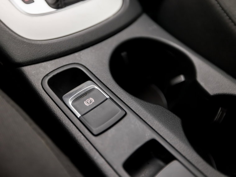 Vehicle Image 24