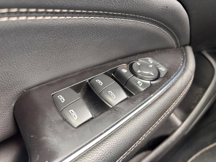 Vehicle Image 27