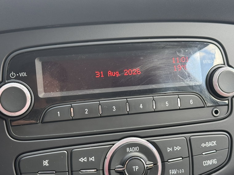 Vehicle Image 17