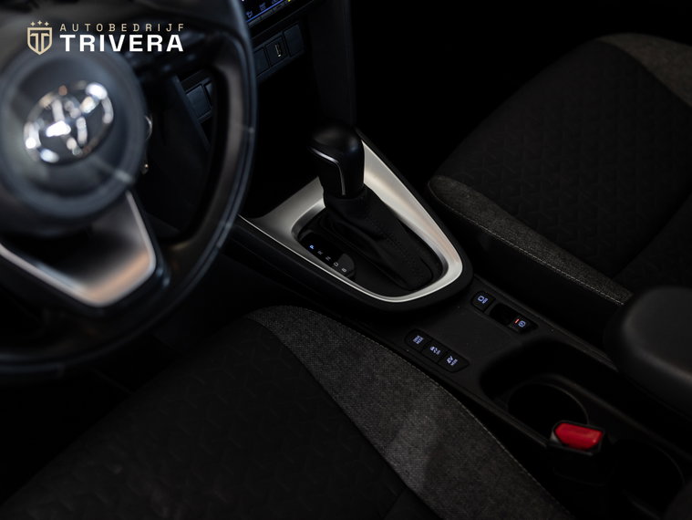 Vehicle Image 30