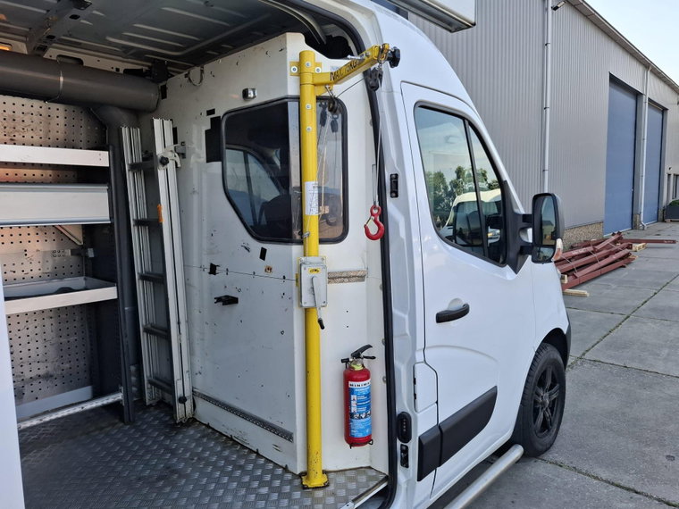 Vehicle Image 40