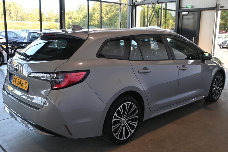 Vehicle Image 13