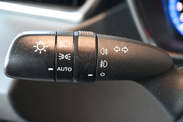 Vehicle Image 32