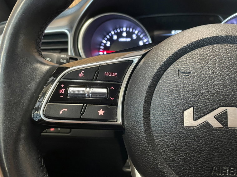 Vehicle Image 40