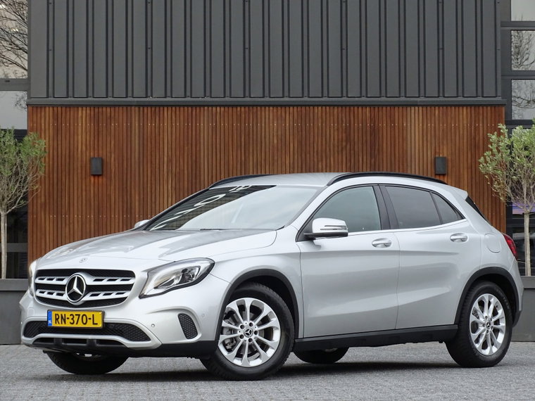 Mercedes-Benz GLA-Klasse leasen