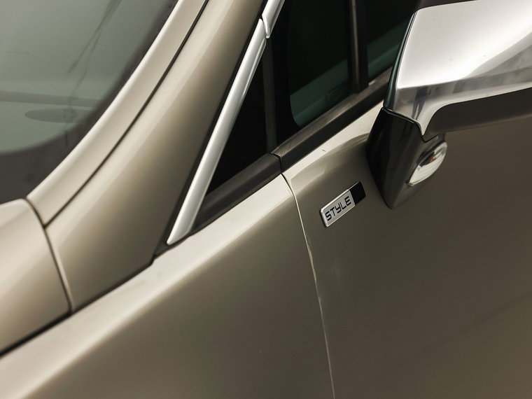 Vehicle Image 31