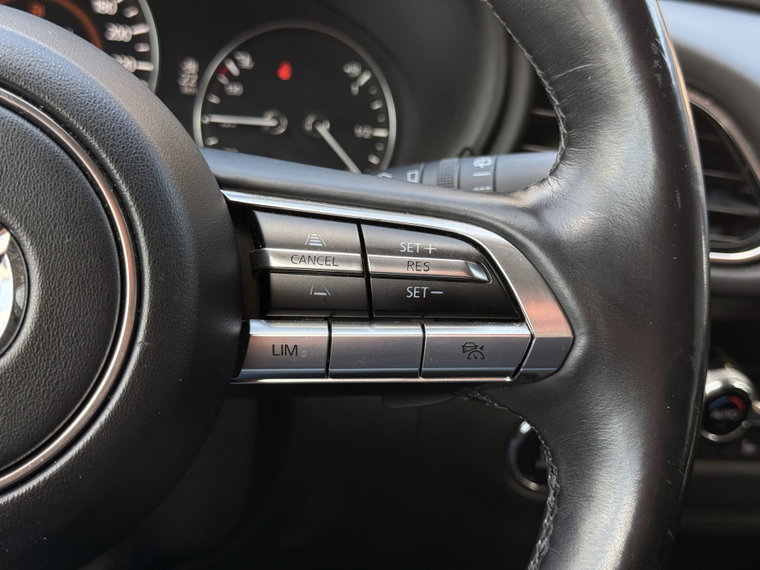 Vehicle Image 26