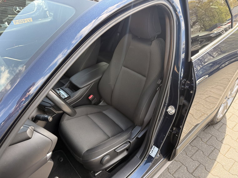 Vehicle Image 39
