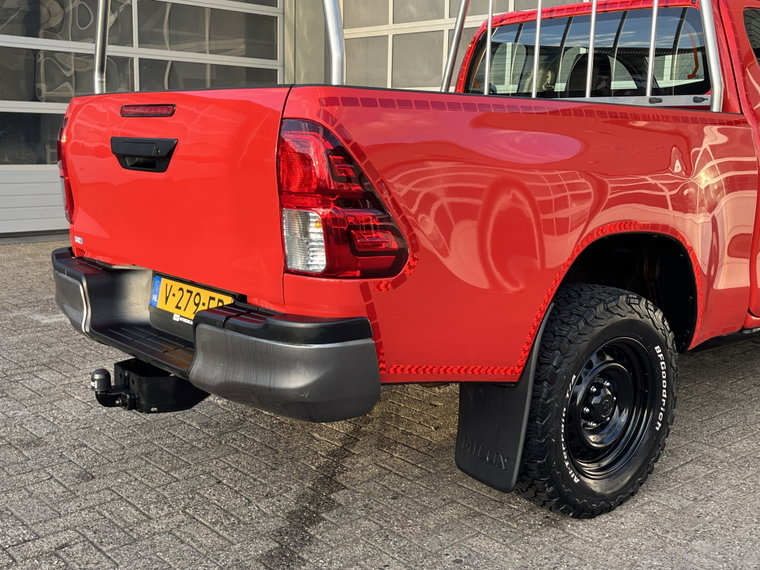 Vehicle Image 24