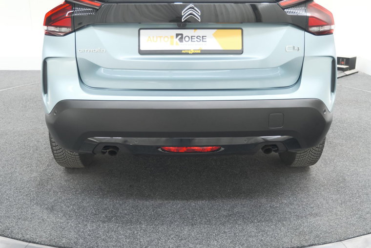 Vehicle Image 28
