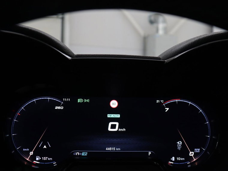 Vehicle Image 38