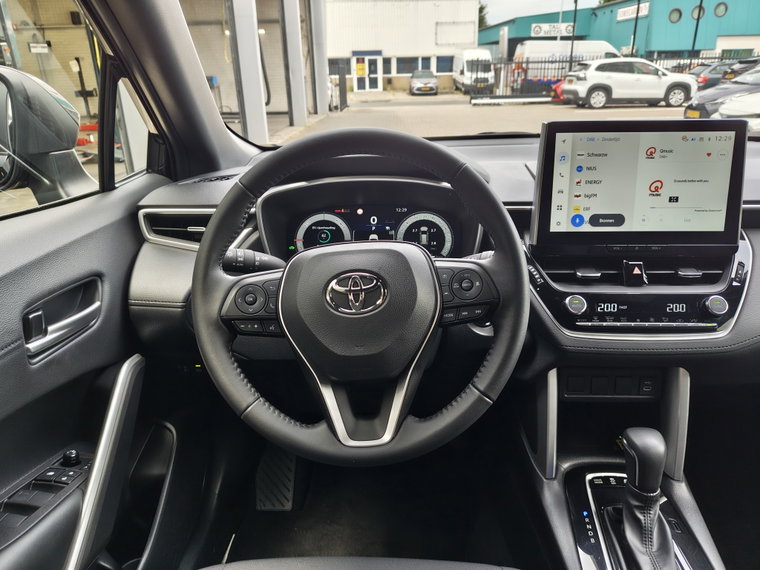 Vehicle Image 8
