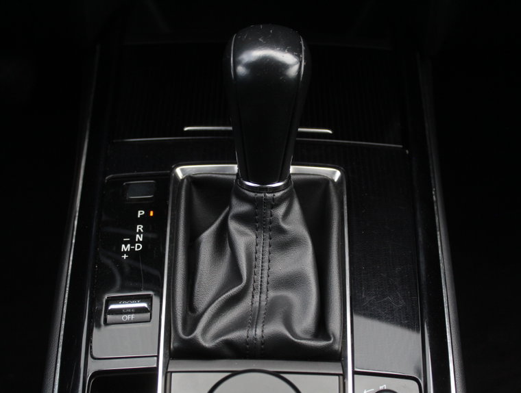 Vehicle Image 33