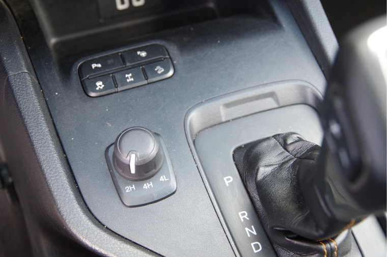 Vehicle Image 16