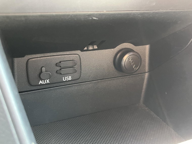 Vehicle Image 17