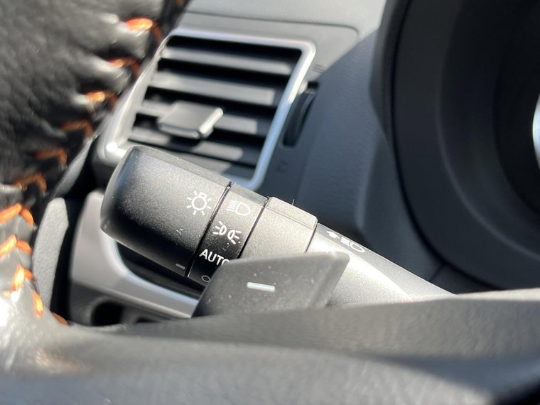 Vehicle Image 24