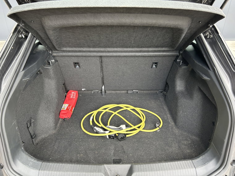 Vehicle Image 36
