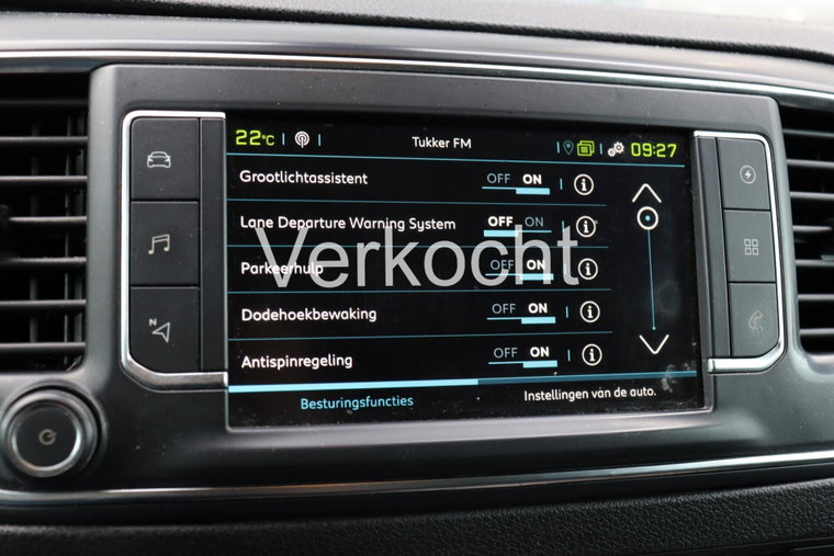 Vehicle Image 24