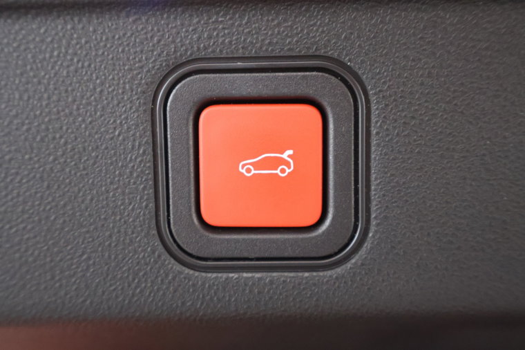 Vehicle Image 35