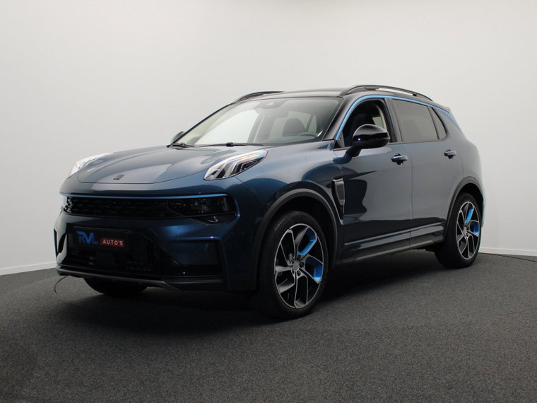 Lynk & Co 01