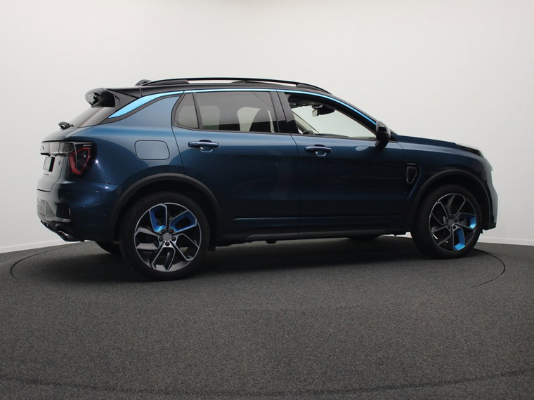 Vehicle Image 21