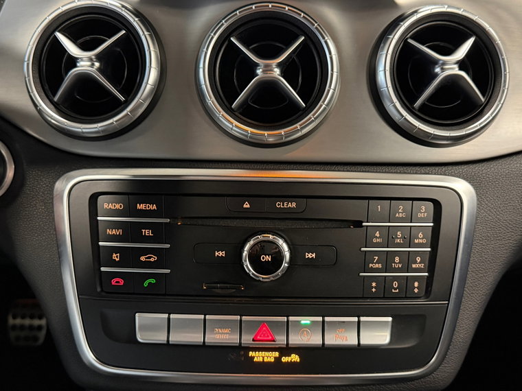 Vehicle Image 24