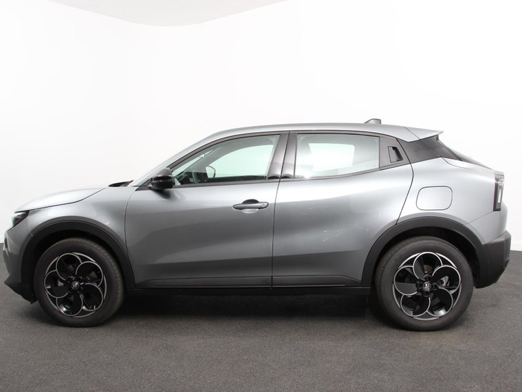 Vehicle Image 31