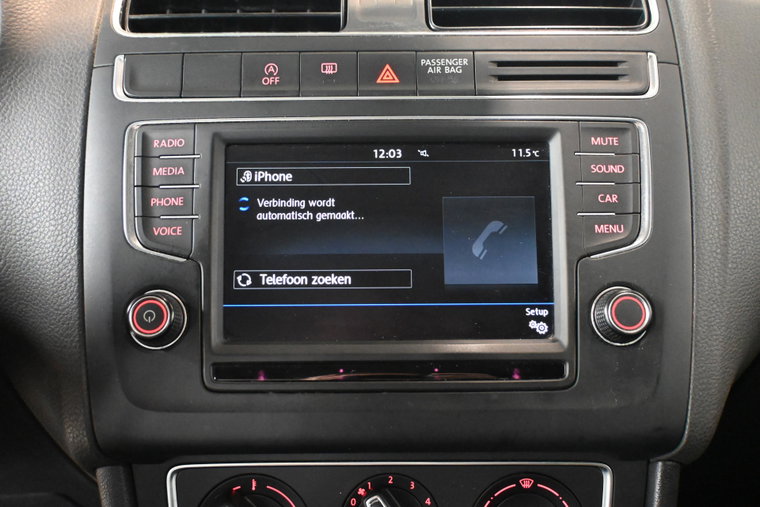 Vehicle Image 35