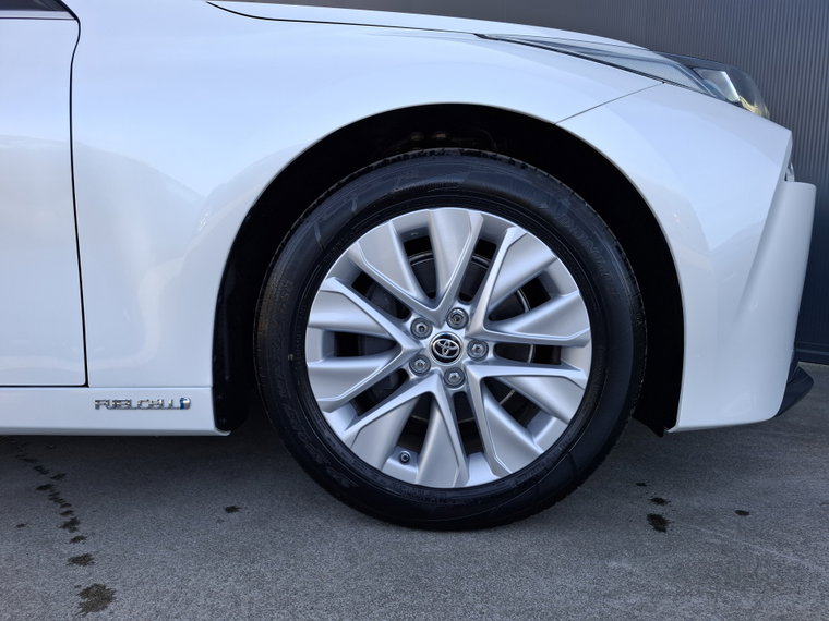Vehicle Image 17