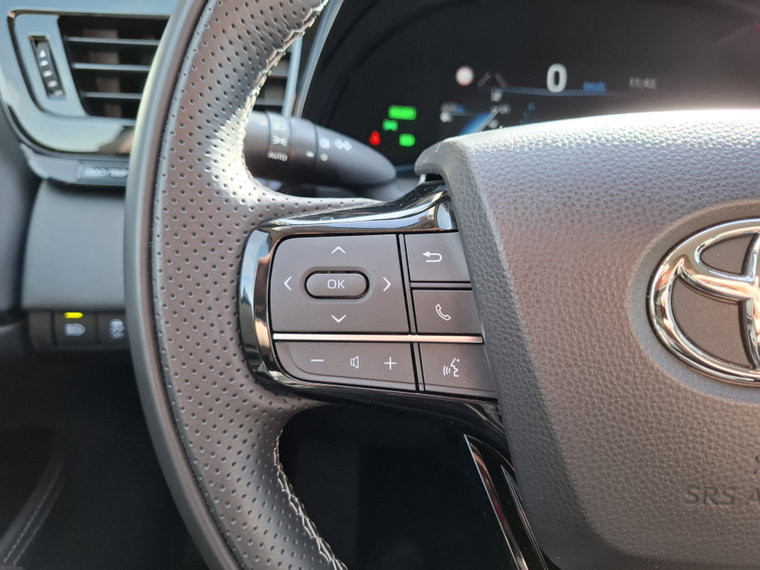 Vehicle Image 22