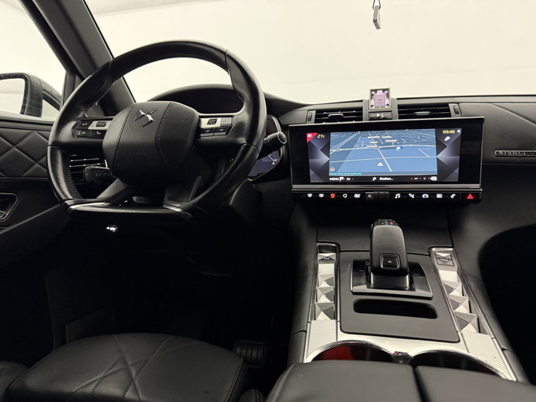 Vehicle Image 28