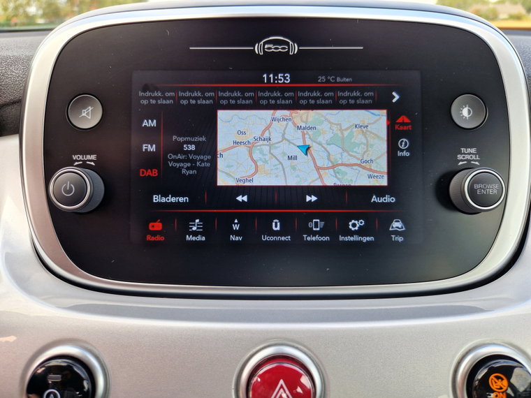 Vehicle Image 32